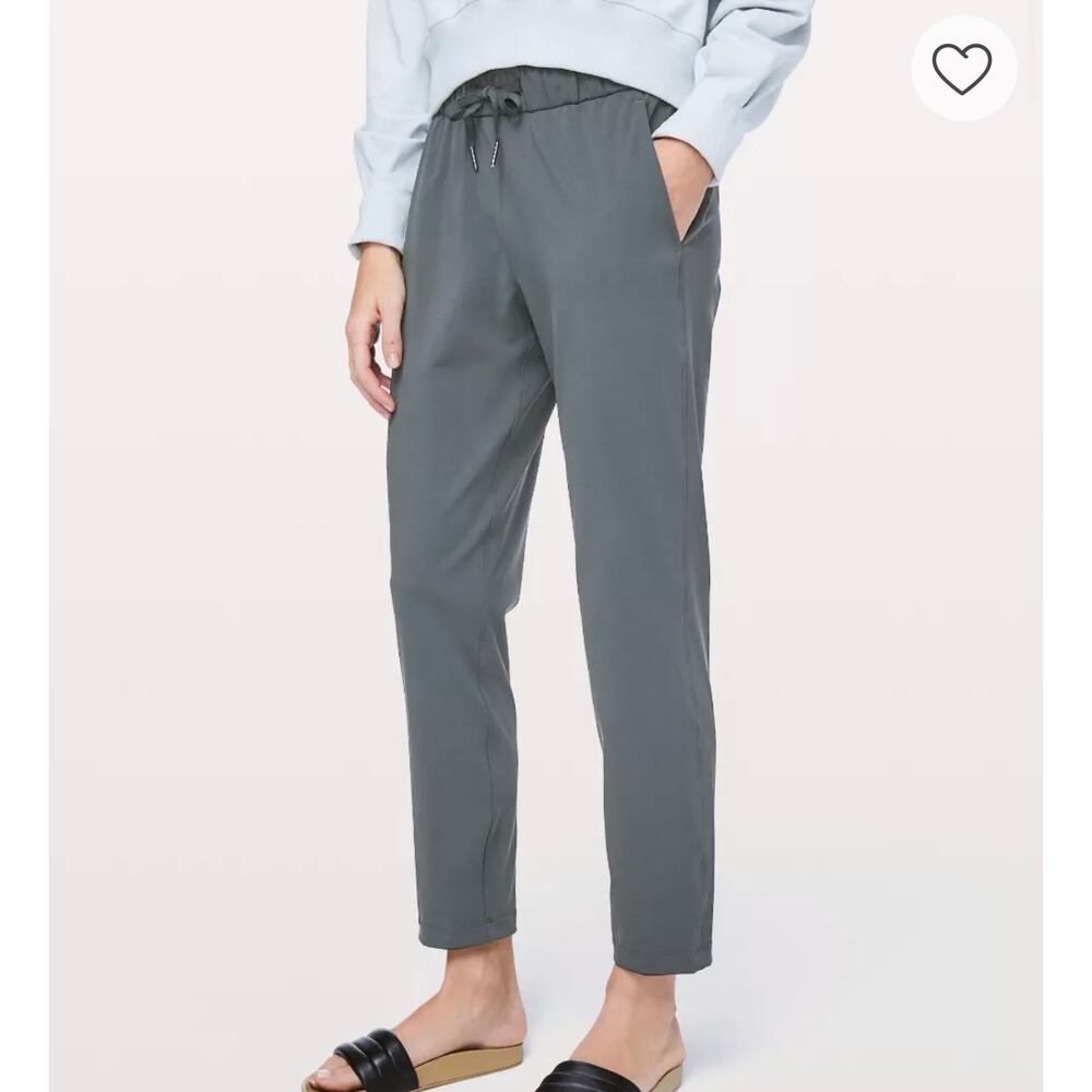 Lululemon on The Fly Pant Size 4